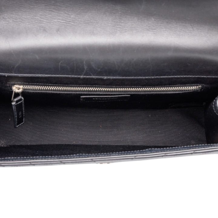 Saint Laurent Chevron Sac enveloppe Grand Cuir de veau Noir – vue 4 – GABY PARIS