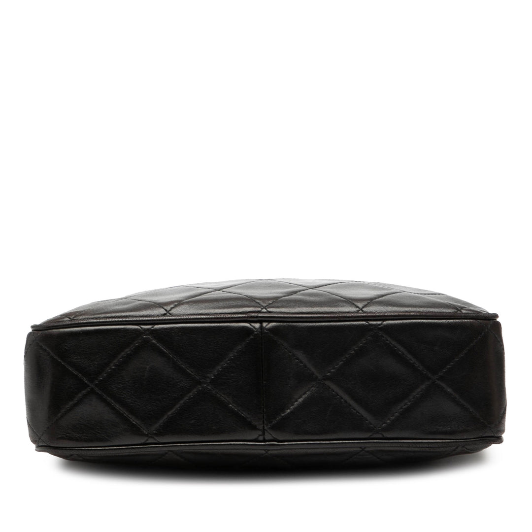 Chanel CC Matelassé Cuir d’agneau Pompon Sac caméra