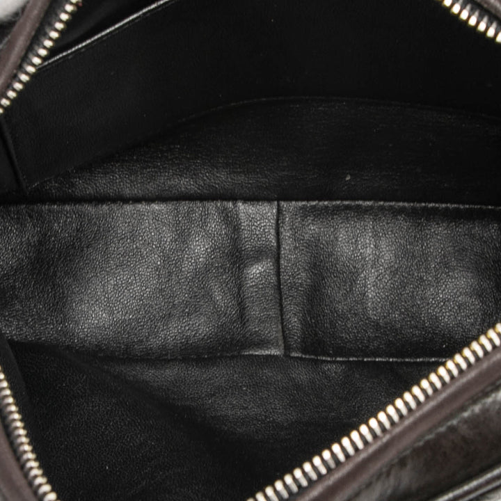 Chanel CC Matelassé Cuir d’agneau Pompon Sac caméra