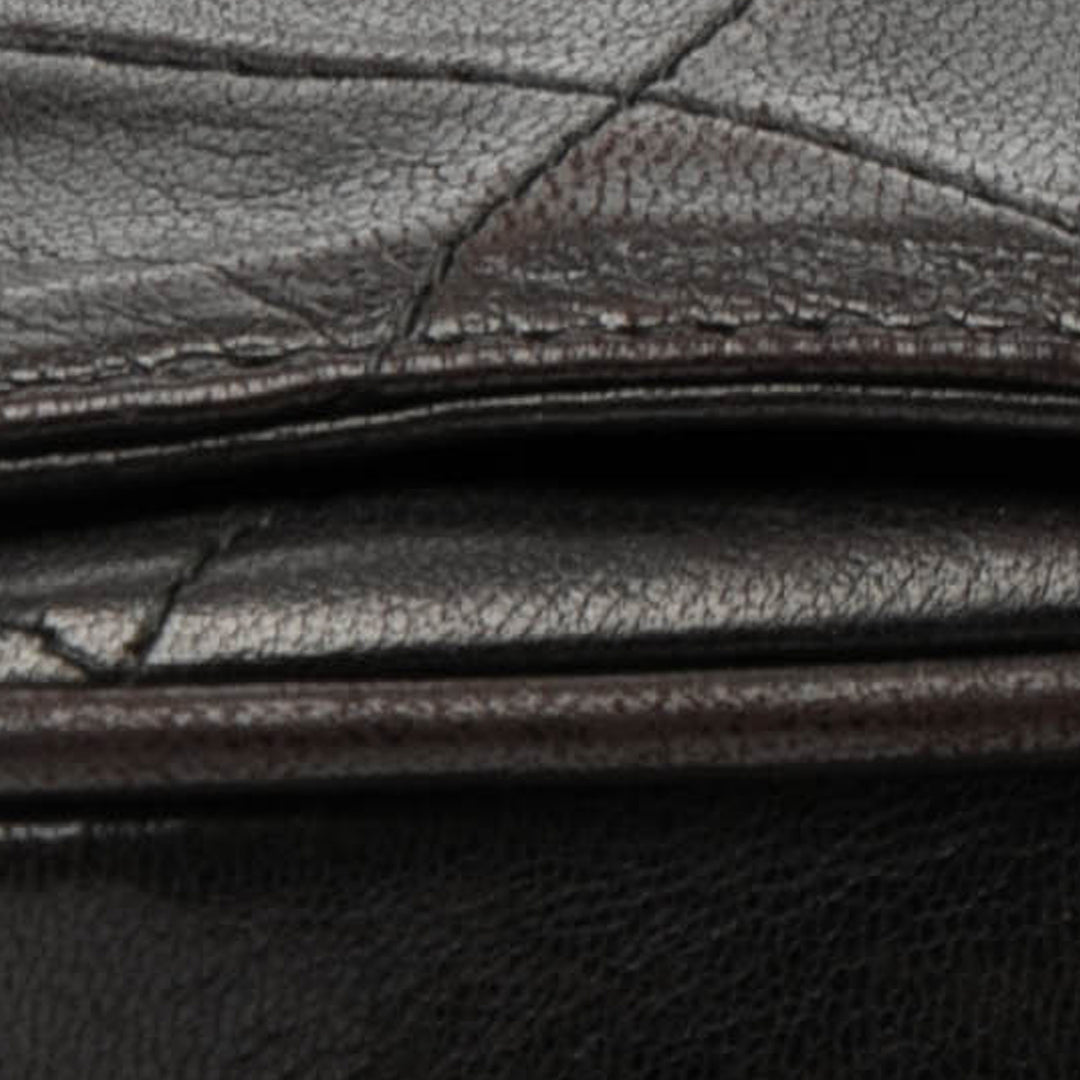 Chanel CC Matelassé Cuir d’agneau Pompon Sac caméra