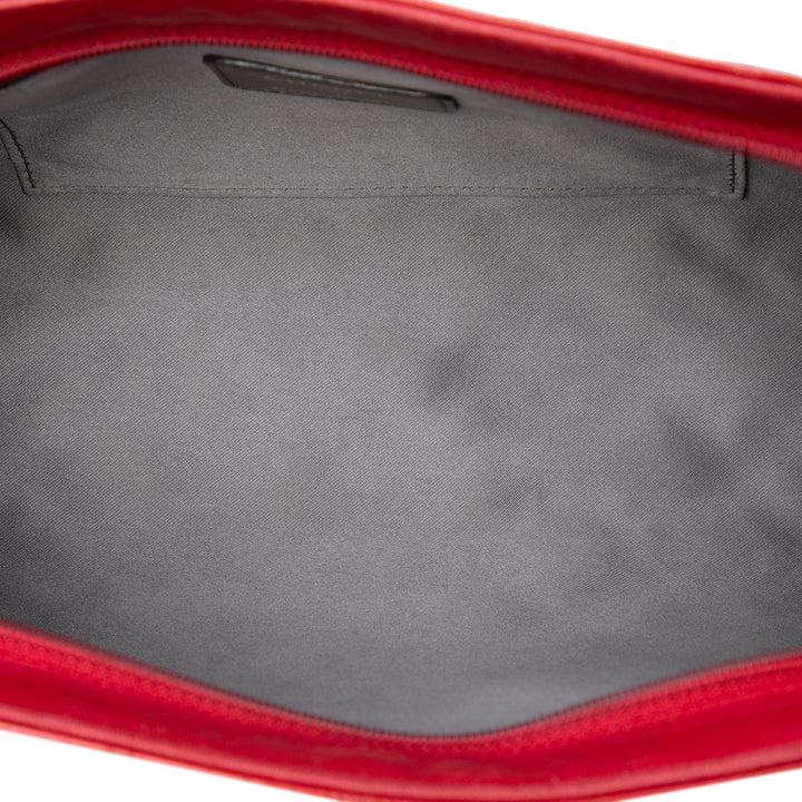 Chanel Matelassé Cuir verni embossé Lucky Symbols Pochette