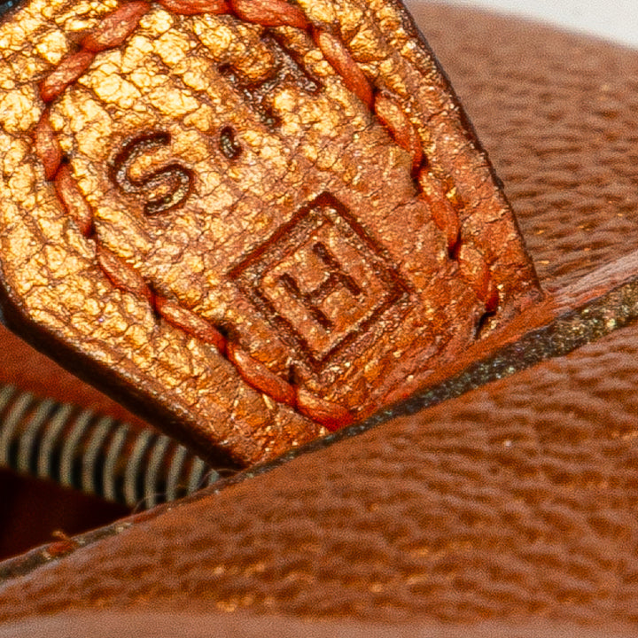 Hermès Métallisé Chevre Coromandel Plume Elan 28 Orange – GABY PARIS Authentique