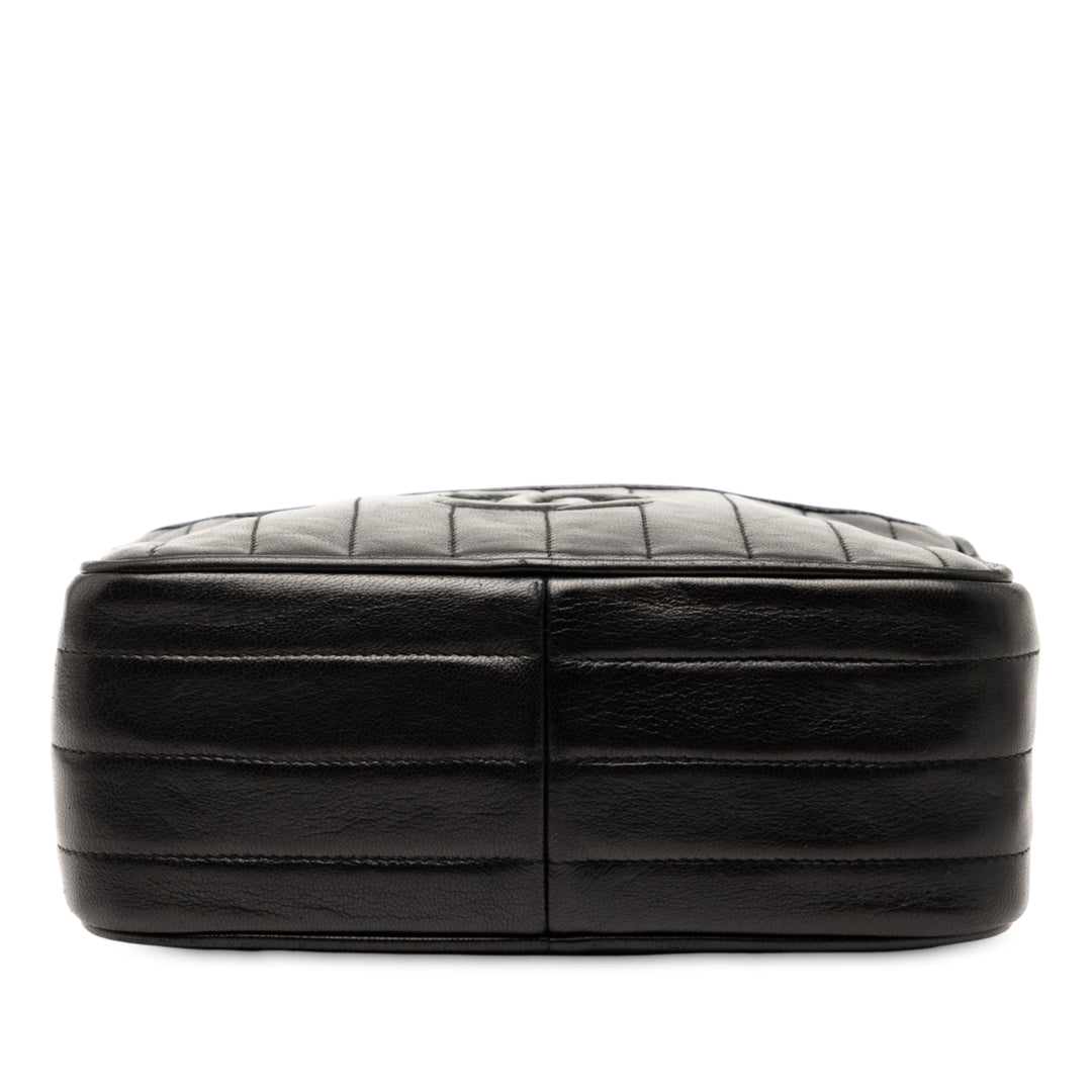 Chanel CC Quilted Cuir d’agneau Tassel Sac caméra Noir – GABY PARIS Authentique