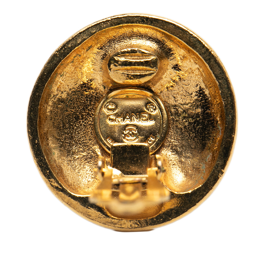 Chanel plaqué Logo Rond Clip On Boucles d’oreilles – GABY PARIS Authentique