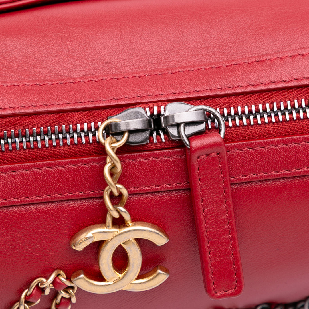 Calfskin Signature Chain 20s Bowling Bag Red - Gaby Paris