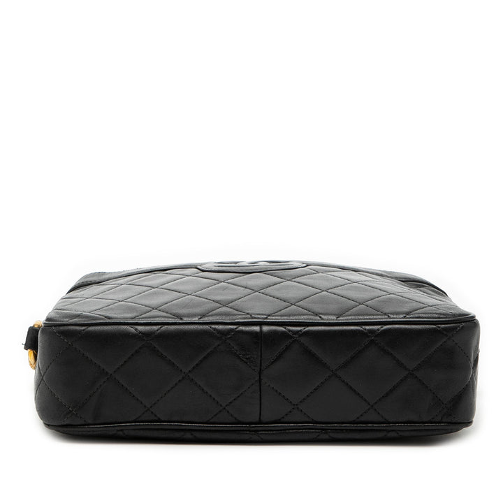 Chanel CC Matelassé Cuir d’agneau Pompon Sac caméra