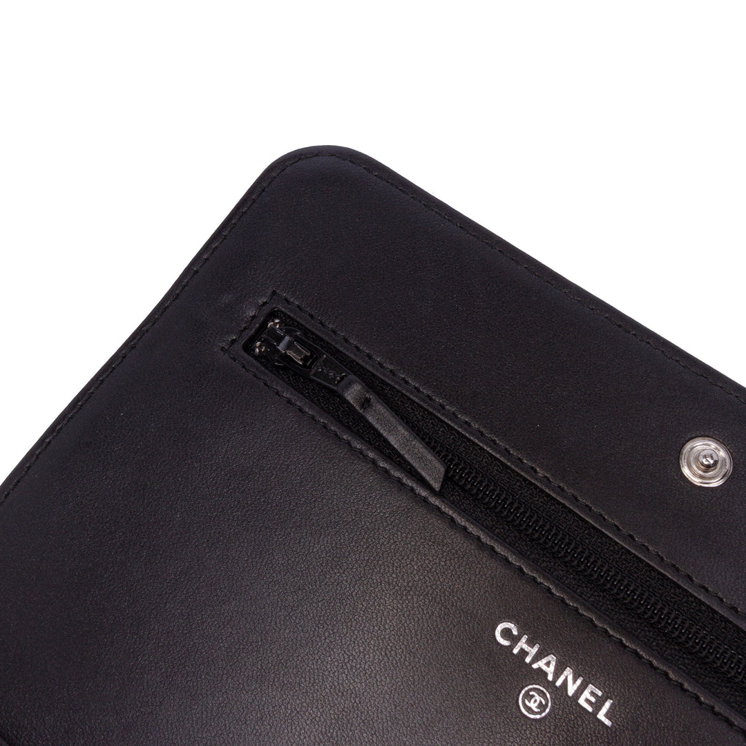 CC Embossed Lambskin Wallet On Chain Black - Gaby Paris