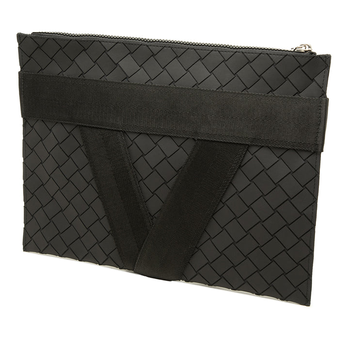 Bottega Veneta Pochette Rubber Intrecciato Noir – vue 2 – GABY PARIS