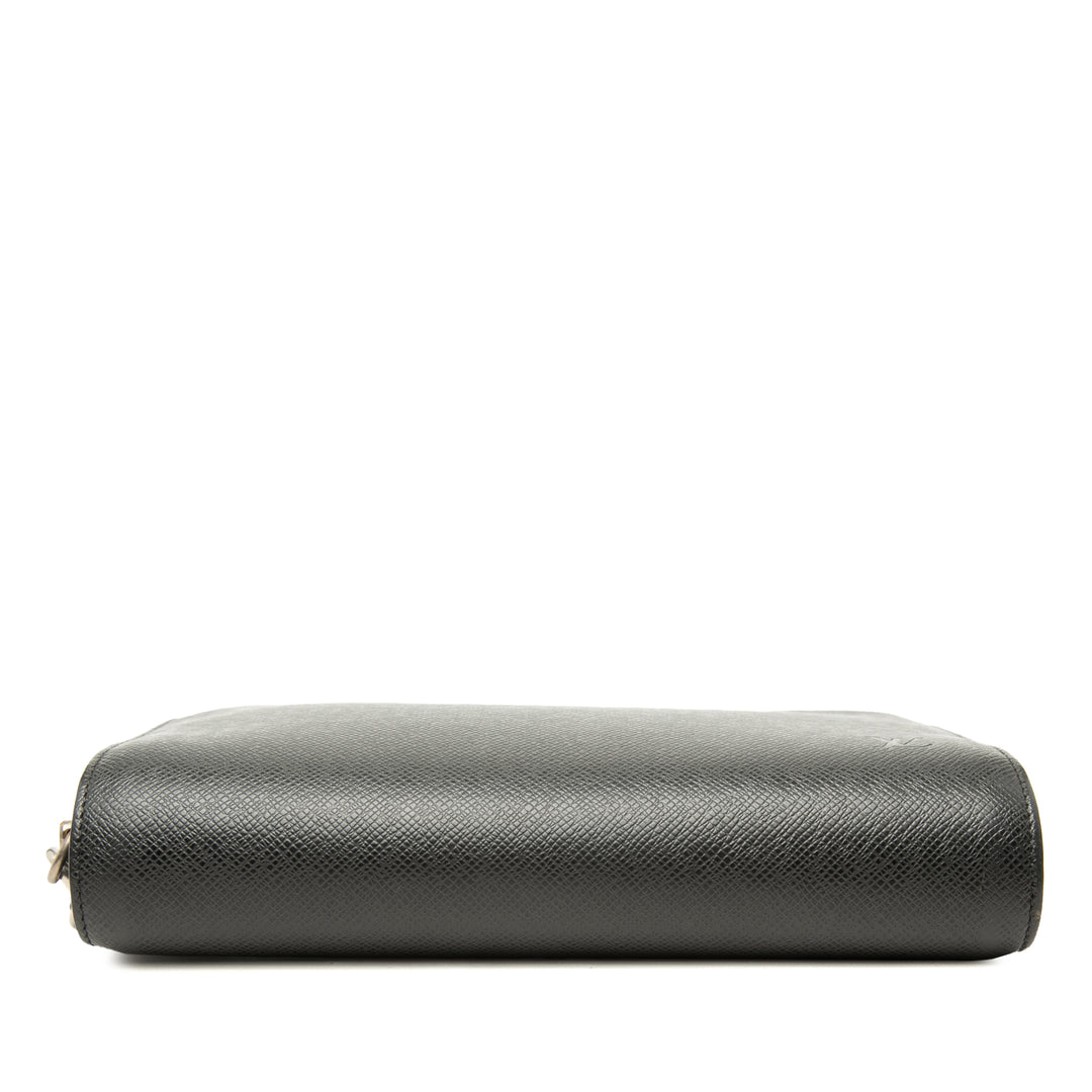Taiga Pochette Baikal Noir