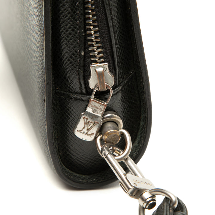 Taiga Pochette Baikal Noir