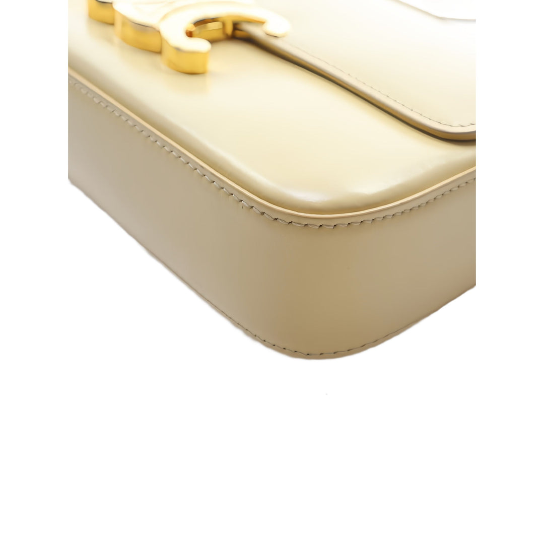 Celine Sac porté épaule brillant Triomphe Claude Cuir de veau Jaune – vue 10 – GABY PARIS