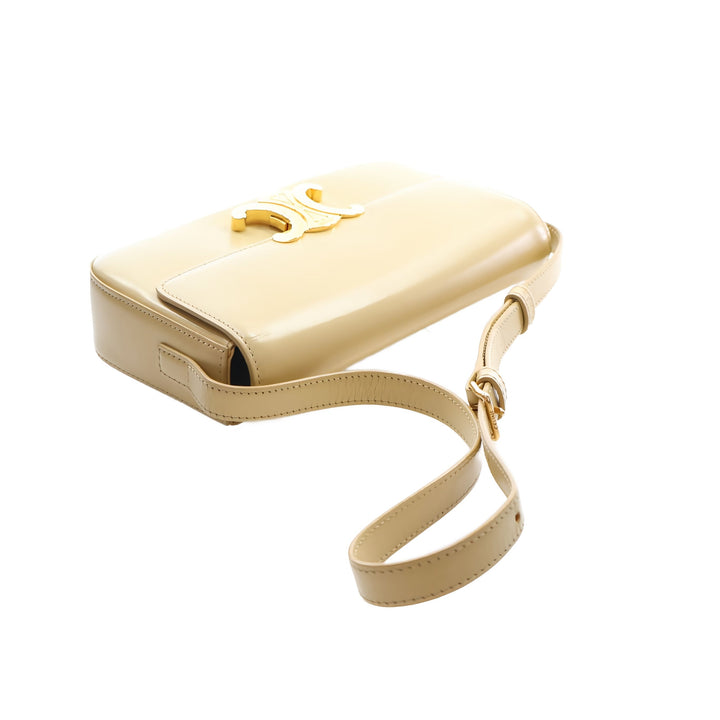 Celine Sac porté épaule brillant Triomphe Claude Cuir de veau Jaune – vue 7 – GABY PARIS