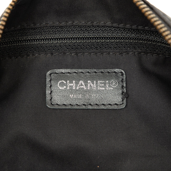 Chanel New Travel Line Barrel Sac Noir – vue 5 – GABY PARIS