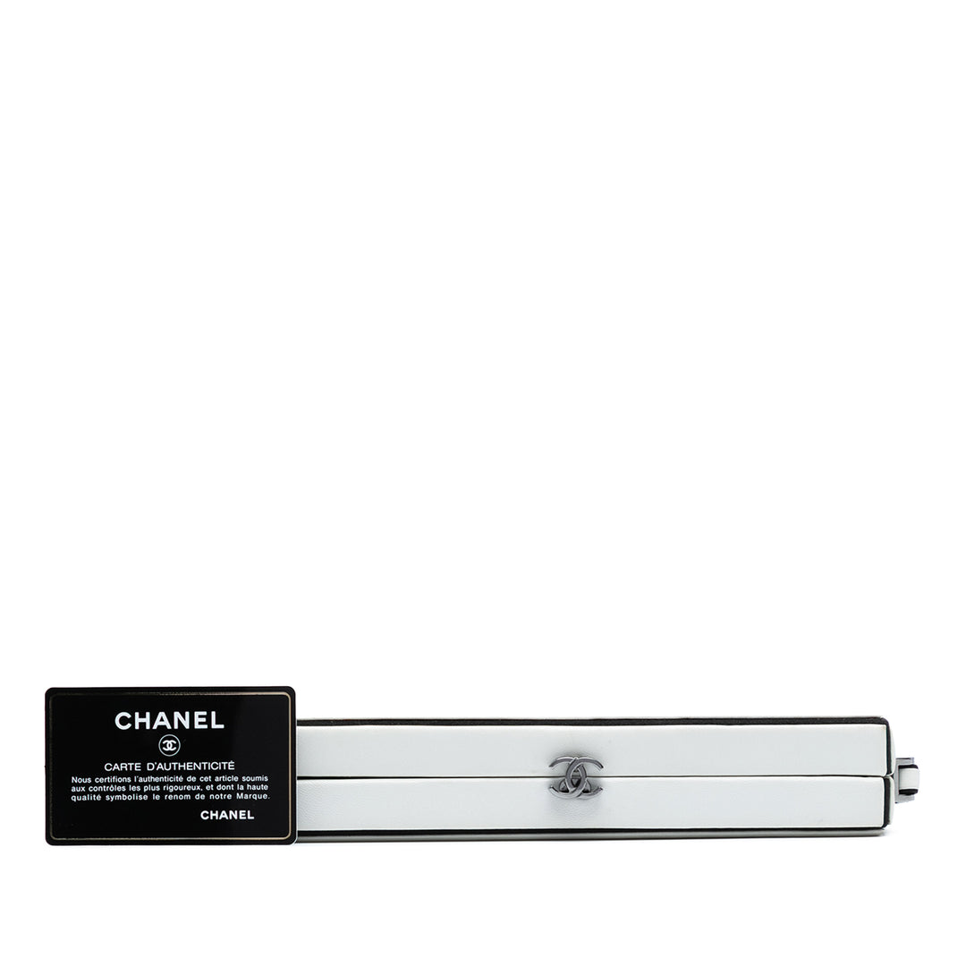 Chanel CC Cuir d’agneau Boîte Pochette Blanc