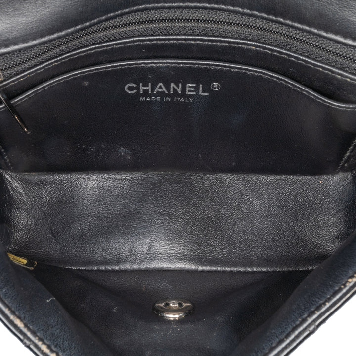 Mini Rectangular Classic Patent Single Flap Black - Gaby Paris