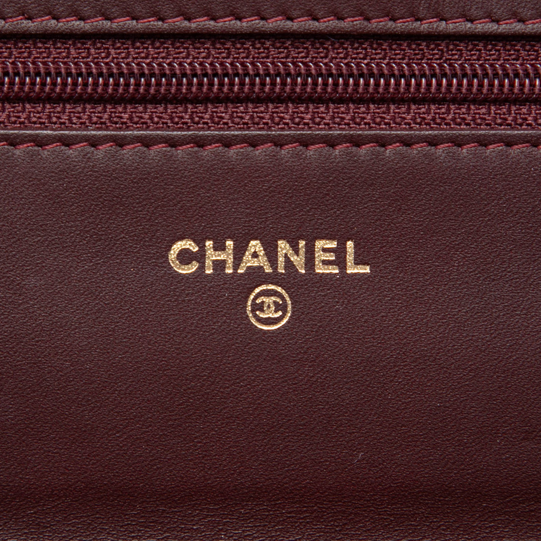 Chanel Matelassé Cuir verni Reissue 2.55 Wallet on Chain