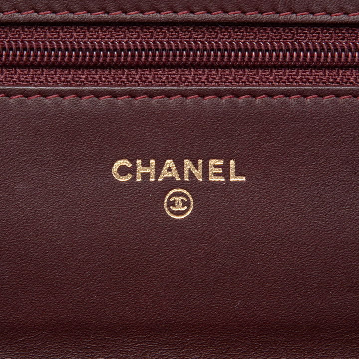 Chanel Matelassé Cuir verni Reissue 2.55 Wallet on Chain