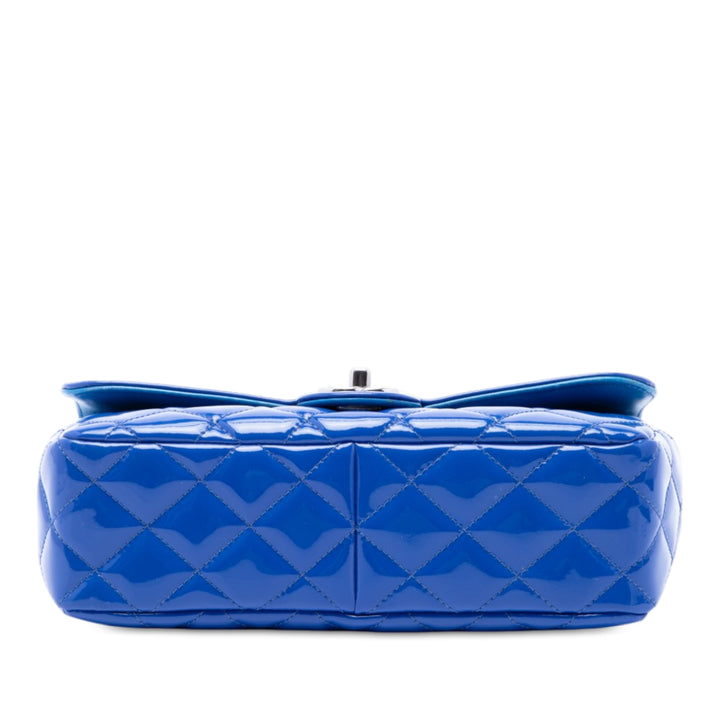 Chanel Matelassé Coco Shine à rabat Moyen Bleu