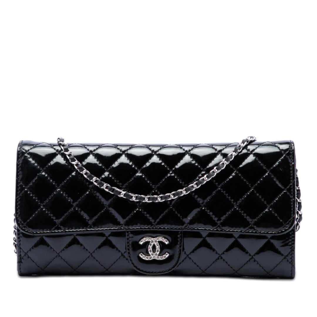 Chanel Matelassé Brilliant East West à rabat Pochette avec chaîne Cuir