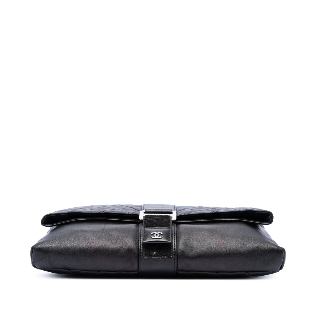 Chanel Matelassé Cuir d’agneau Grip Pochette