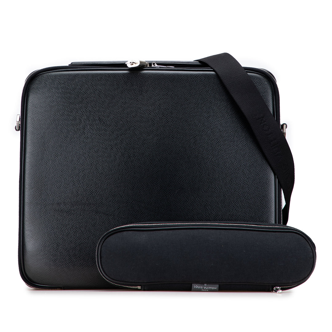 Louis Vuitton Taiga Porte Ordinateur Odessa Noir