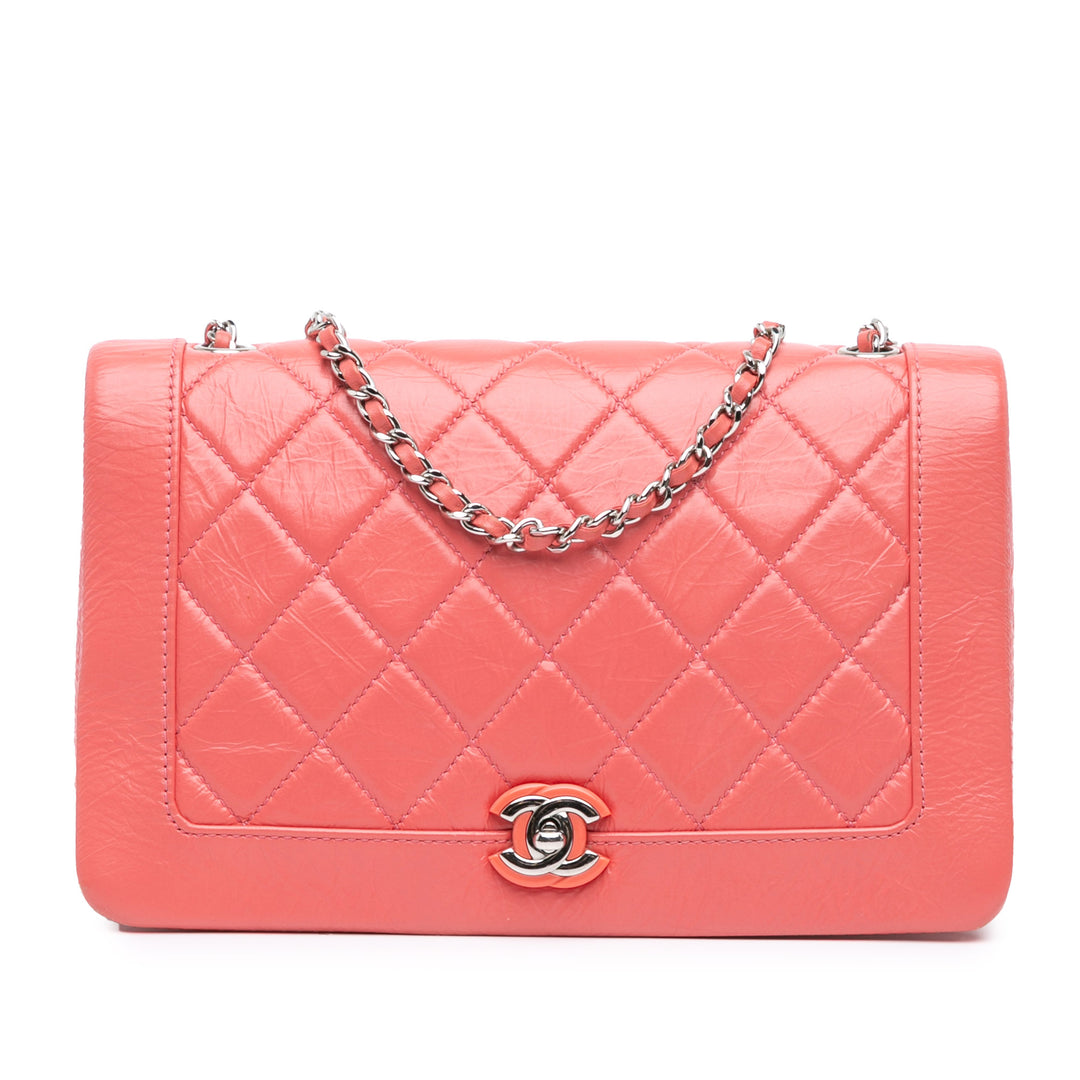 Chanel Crumpled Cuir de veau Bi Quilted Vintage Rabat intégral Rose – GABY PARIS Authentique