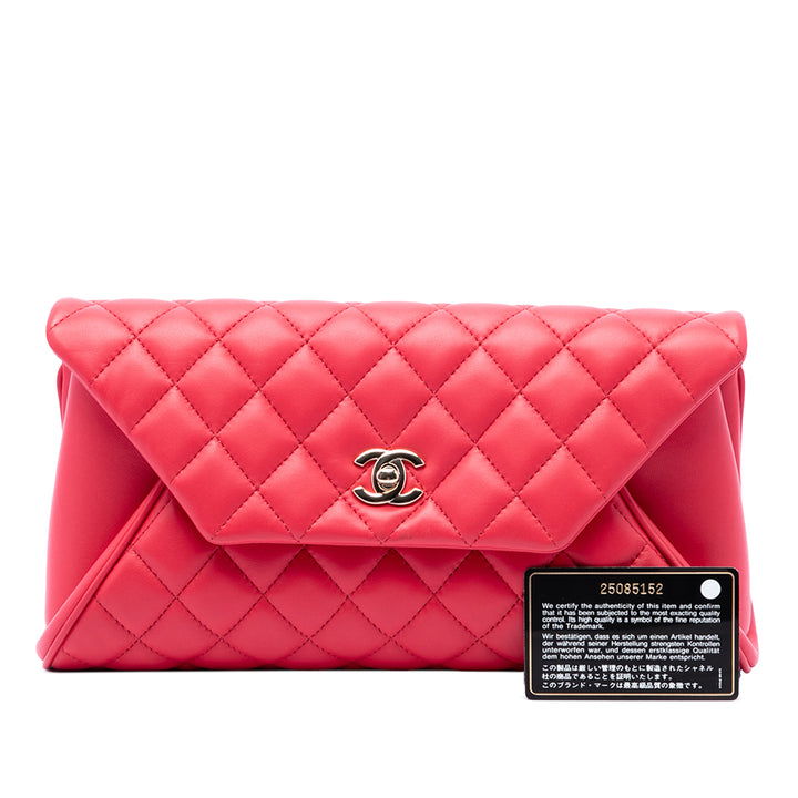 Chanel Matelassé Fold Up Again Pochette Cuir d'agneau Rose – vue 7 – GABY PARIS
