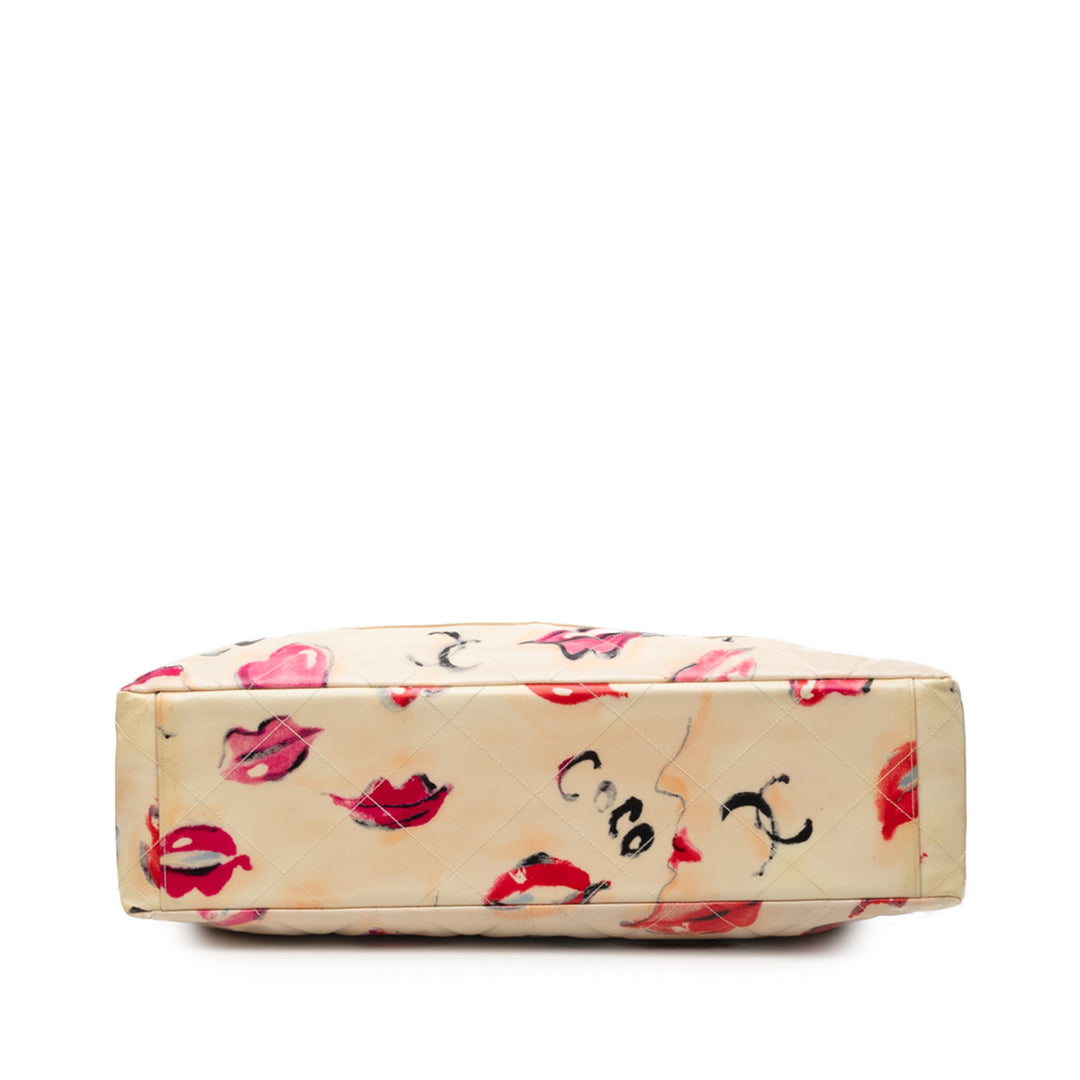 Chanel CC Coated Toile Kisses et Lips Print Cabas