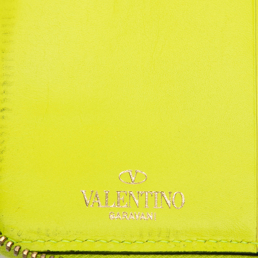 Valentino Cuir Rockstud Zip Around Portefeuille