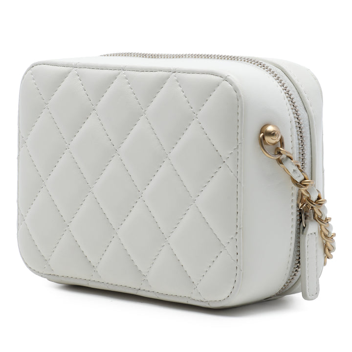 CC Matelassé Perle Crush Sac caméra Cuir d'agneau Blanc