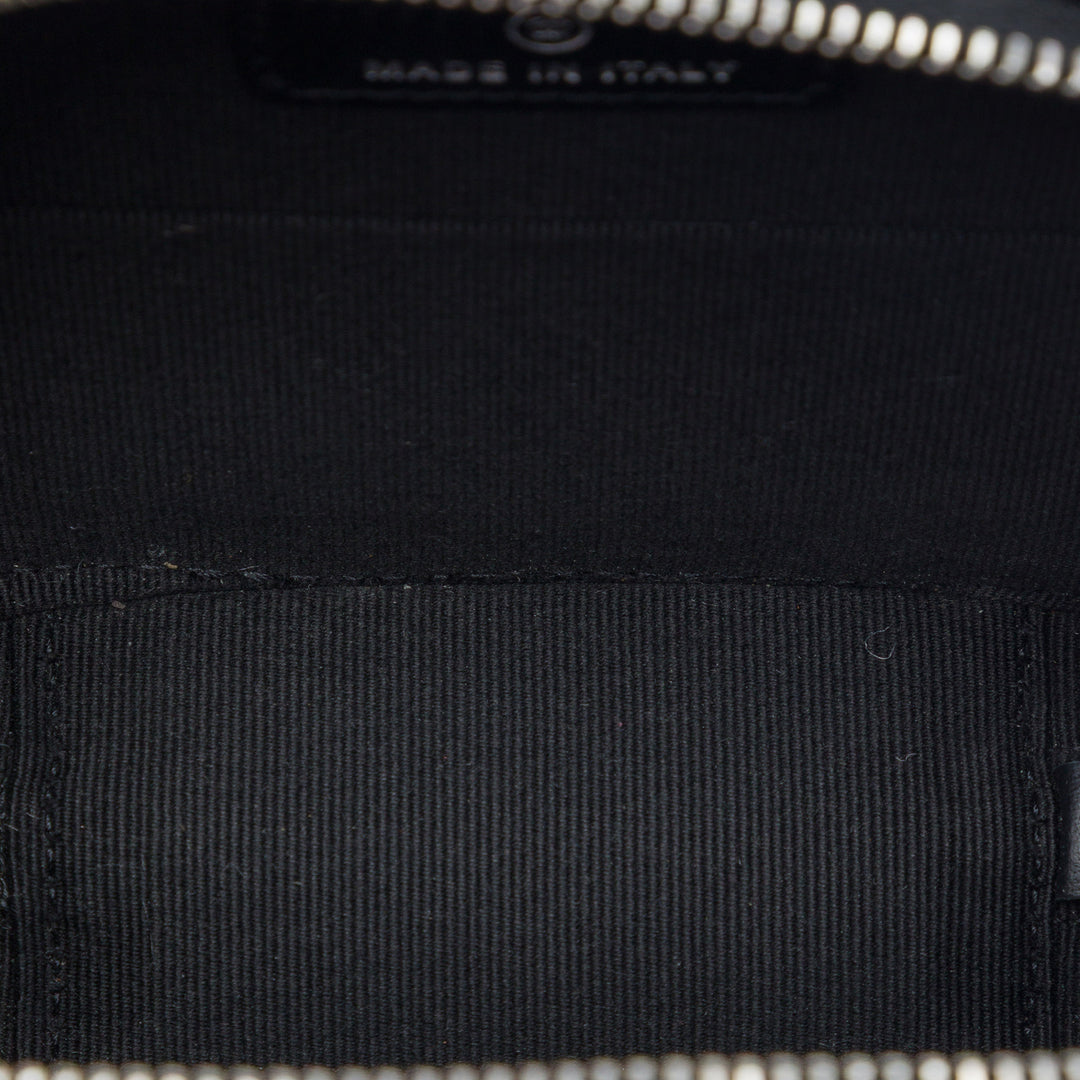 Chanel CC Matelassé Cuir verni Diamond Resin Pochette avec chaîne