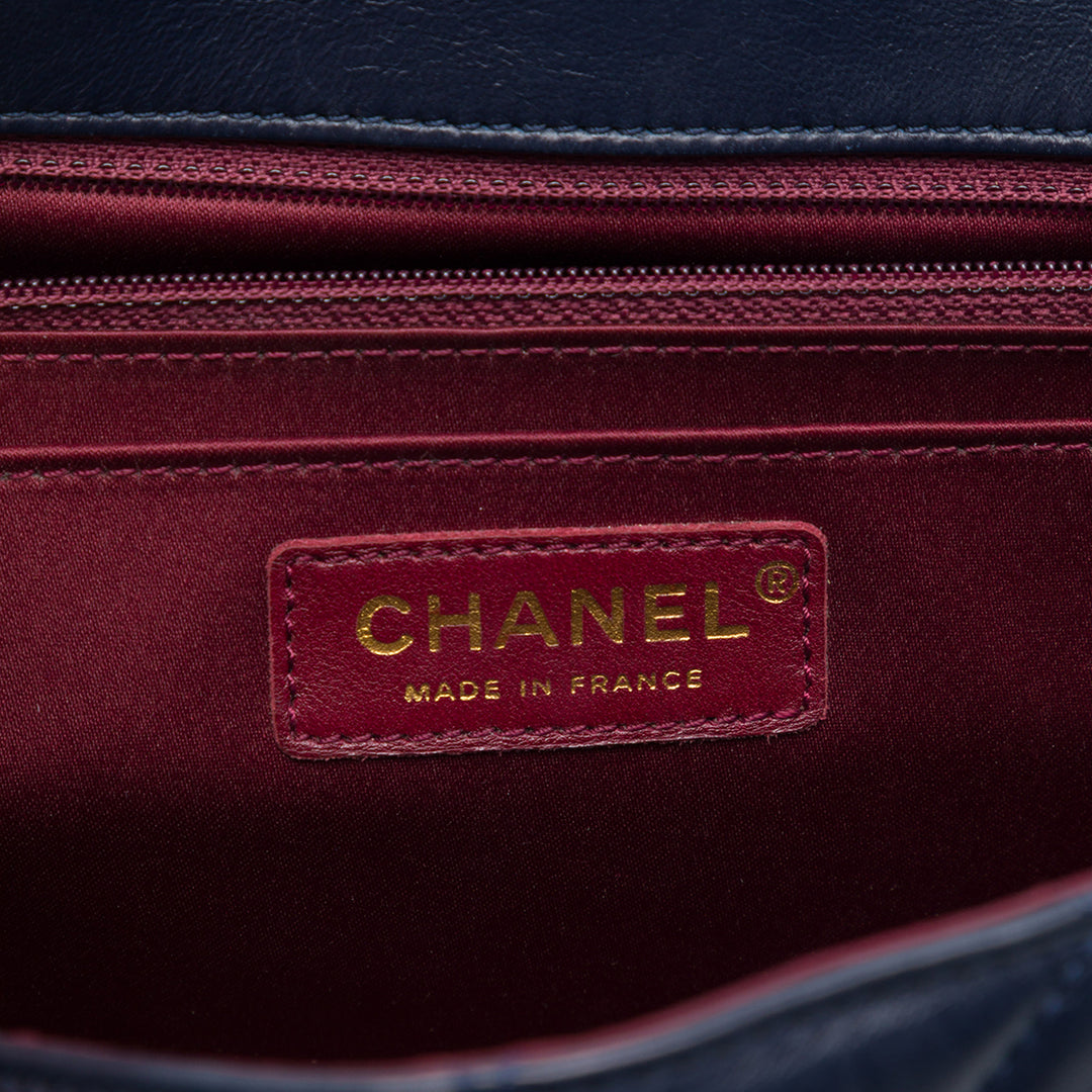 Chanel Matelassé Cuir d’agneau Golden Class à rabat