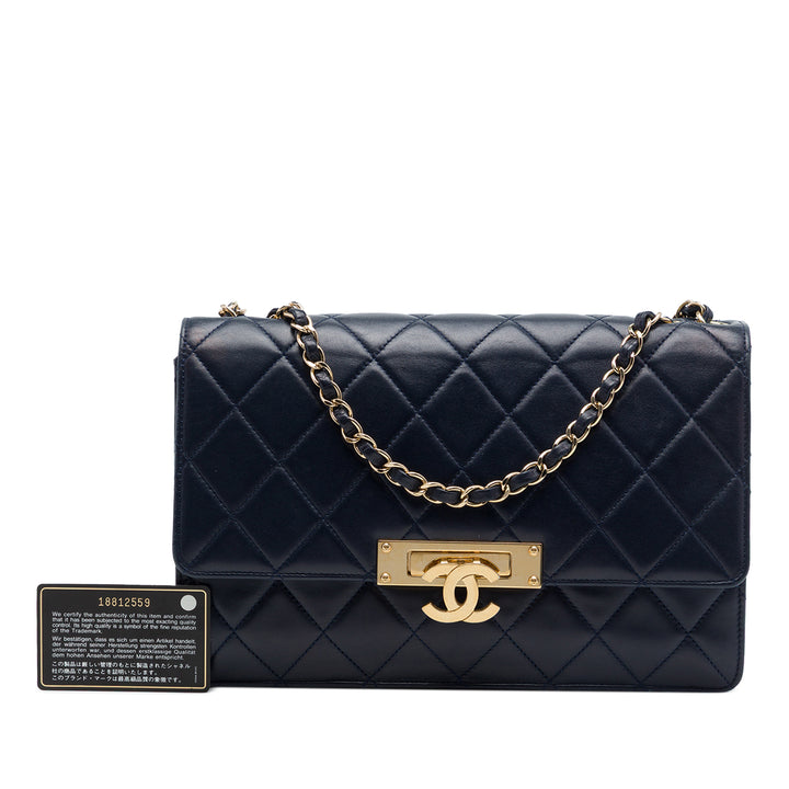 Chanel Matelassé Cuir d’agneau Golden Class à rabat