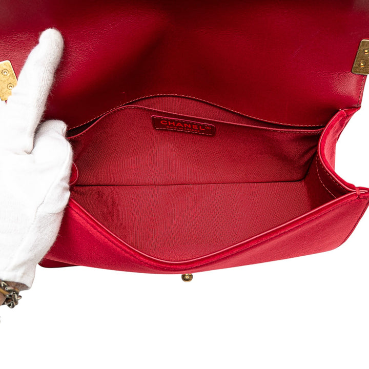 Old Medium Quilted Velvet Boy Flap Red - Gaby Paris