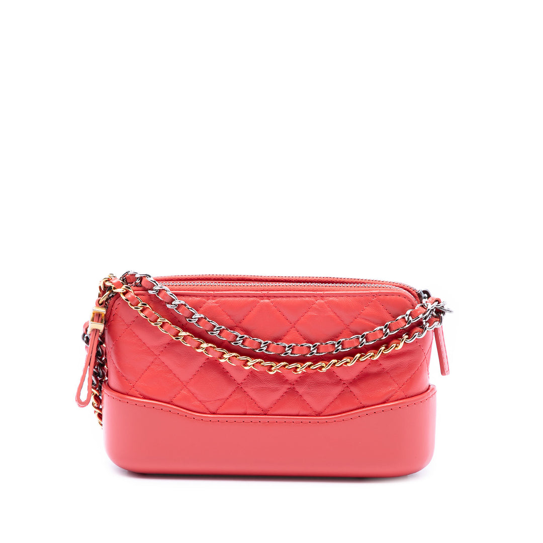 Chanel Pochette Matelassé vieilli Gabrielle Double Zippé avec chaîne Cuir de veau Rose – vue principale – GABY PARIS