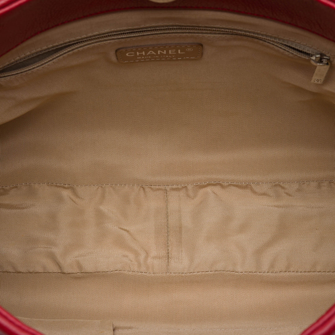 Matelassé Expandable Zippé Cabas Cuir caviar Rouge