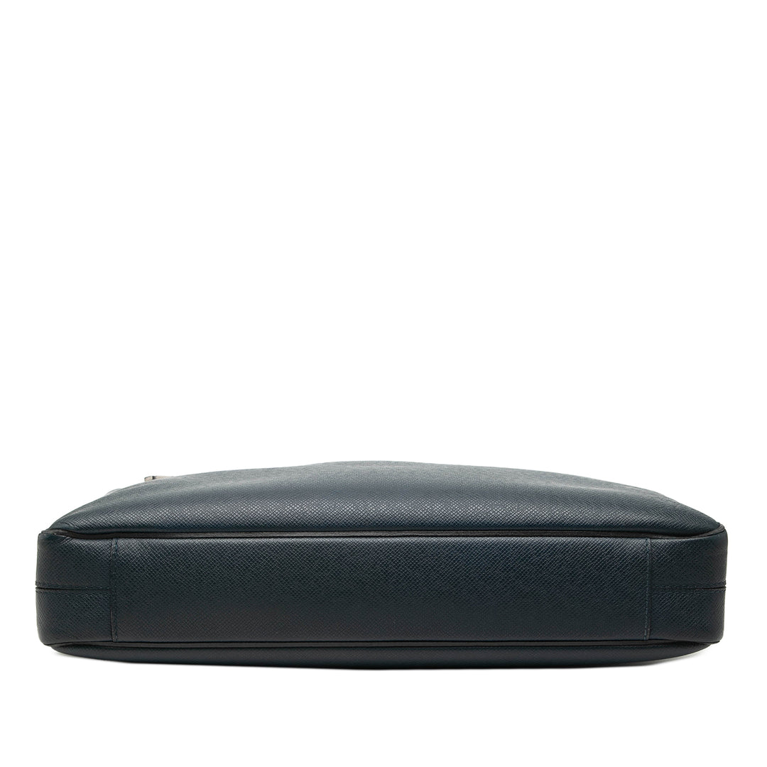 Louis Vuitton Taiga Porte Documents Business MM