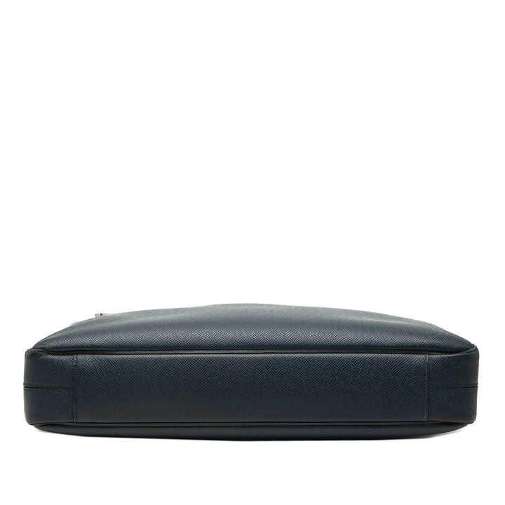 Louis Vuitton Taiga Porte Documents Business MM