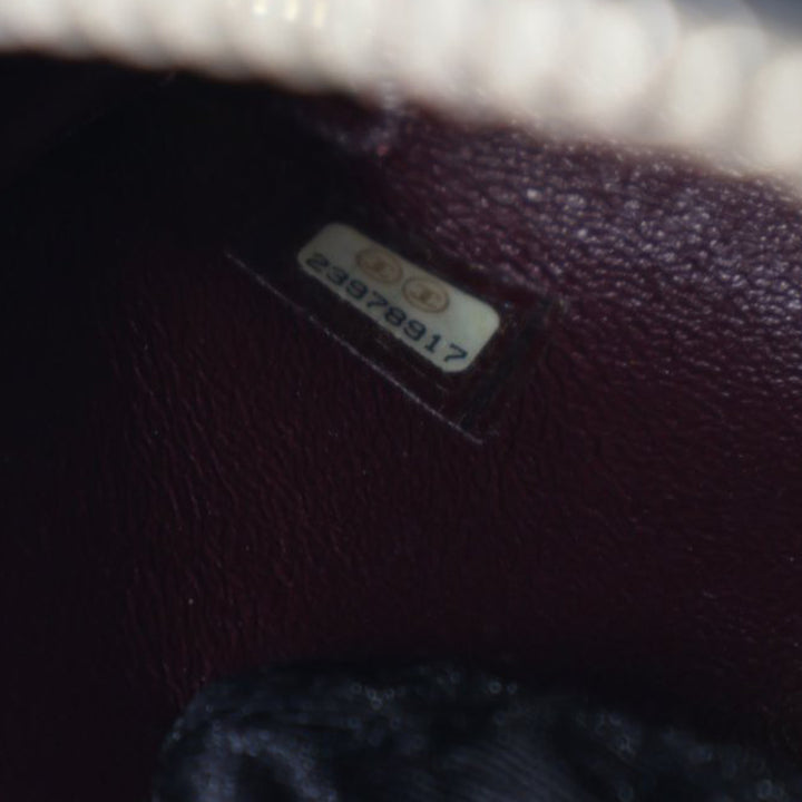 Chanel Medium Caviar Business Affinity sac à anse supérieure