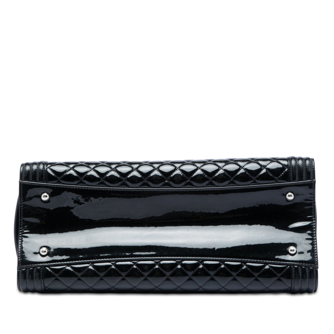 Chanel Matelassé Boy Cabas Grand Cuir