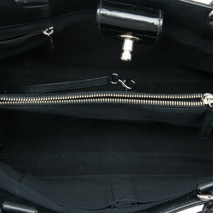 Chanel Matelassé Boy Cabas Grand Cuir