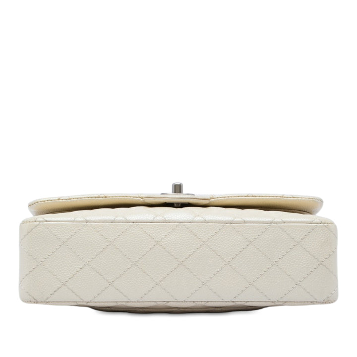 Classic Irisé Double rabat Moyen Cuir caviar Blanc
