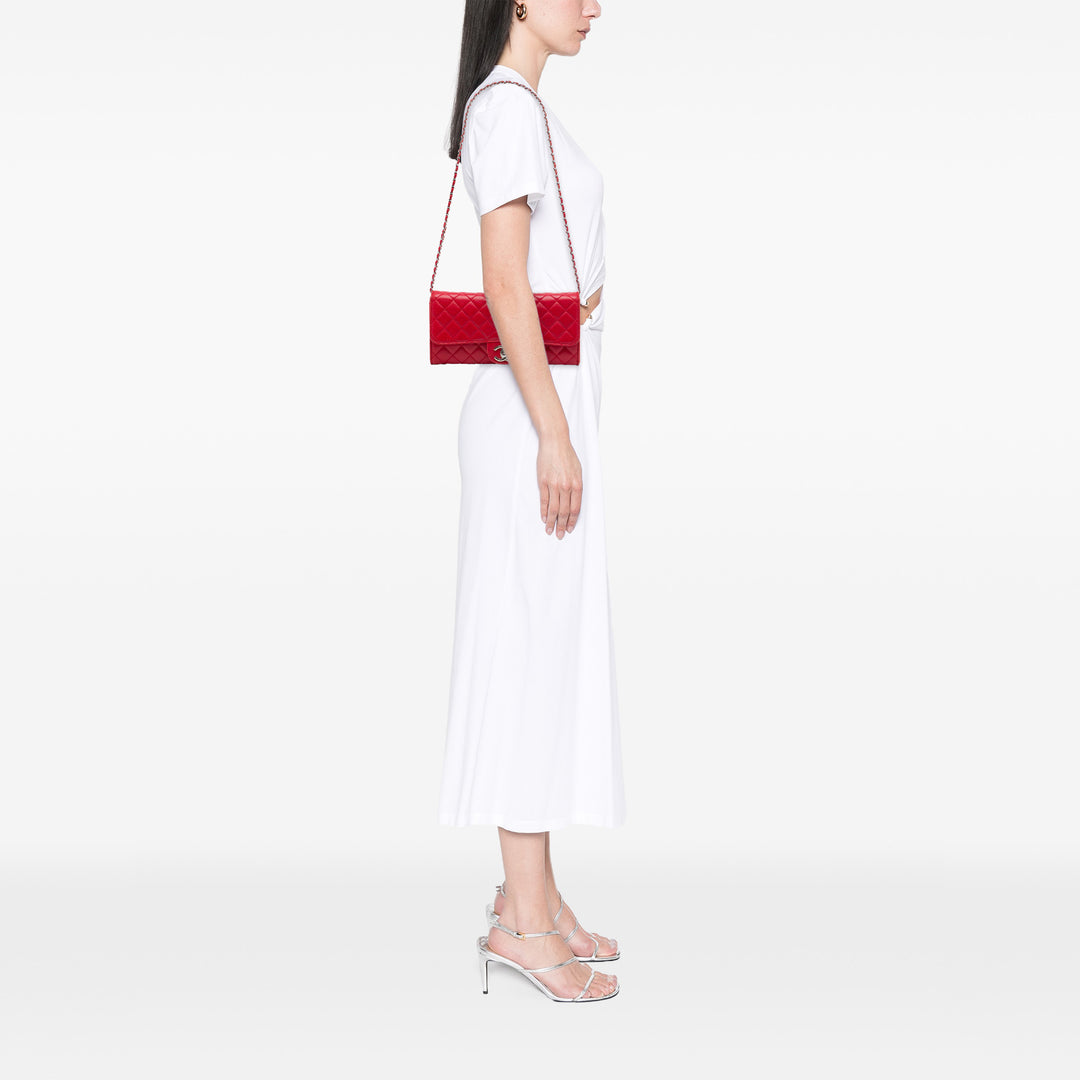 Chanel Classic East West Wallet on Chain Cuir d'agneau Rouge – vue 6 – GABY PARIS