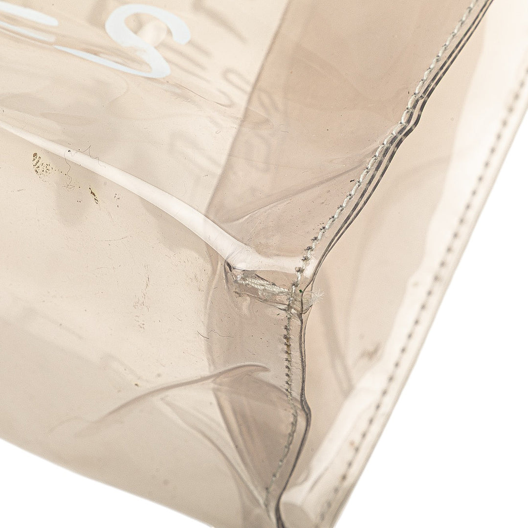 Vinyl Souvenir De L Exposition Kelly Handbag White - Gaby Paris