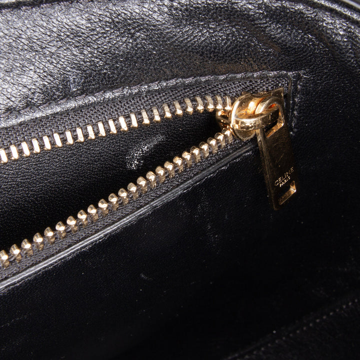 Medium Leather Besace 16 Crossbody Black - Gaby Paris