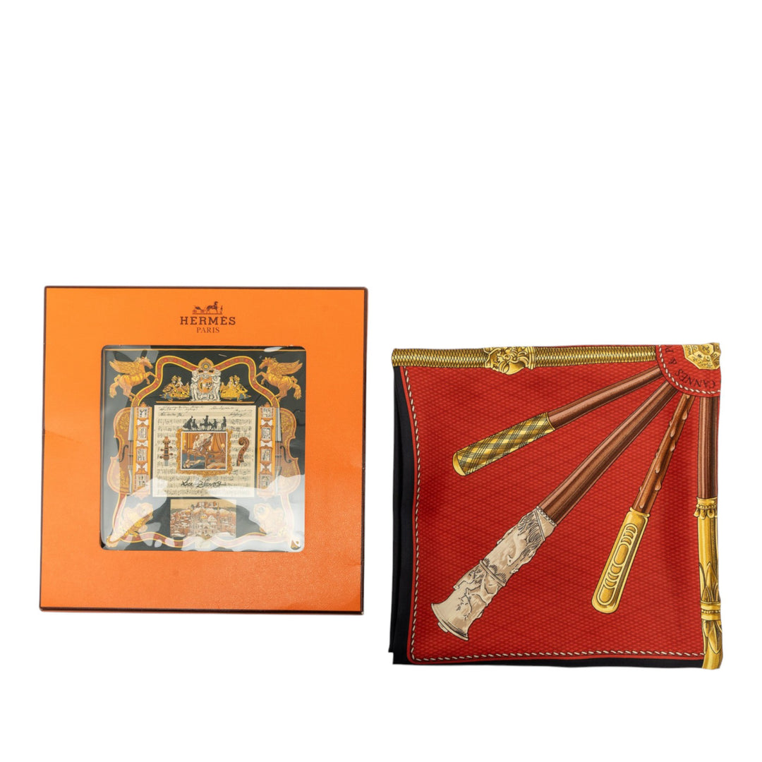 Cannes et Pommeaux Foulard 90 Rouge