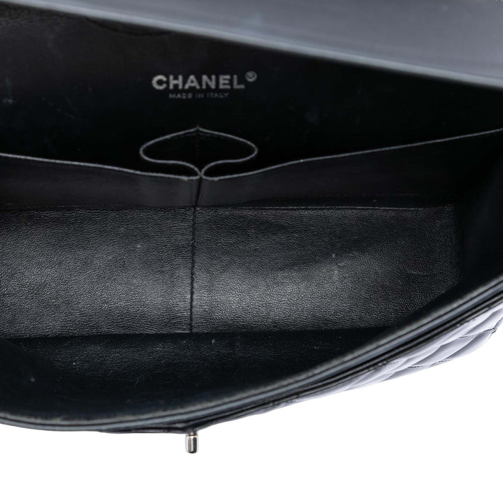 Chanel Jumbo Classic Cuir verni Double rabat