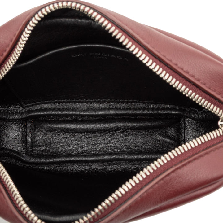 Balenciaga XS Cuir Everyday Sac caméra – GABY PARIS Authentique