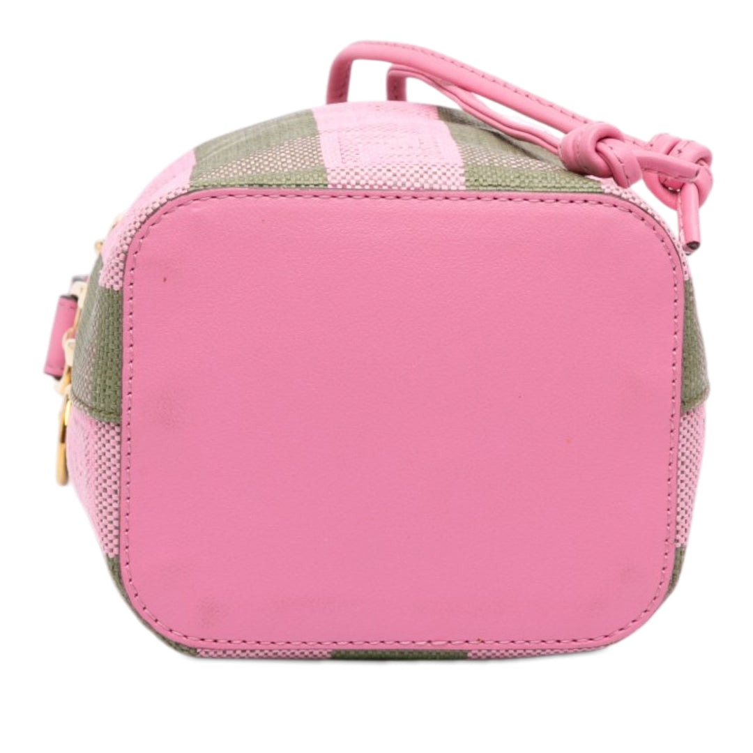 Fendi Pequin F is Fendi Mon Tresor Sac seau Mini Vert – vue 3 – GABY PARIS