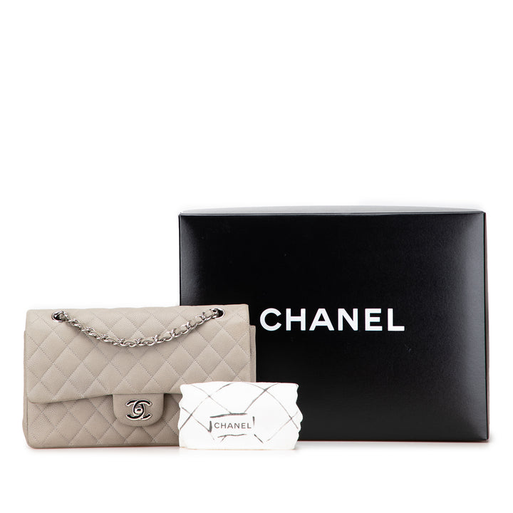 Chanel Medium Classic Caviar Double rabat Gris